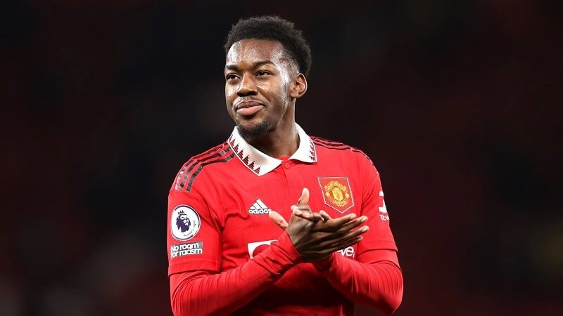 Man United nhận hơn 10 đề nghị dành cho Anthony Elanga