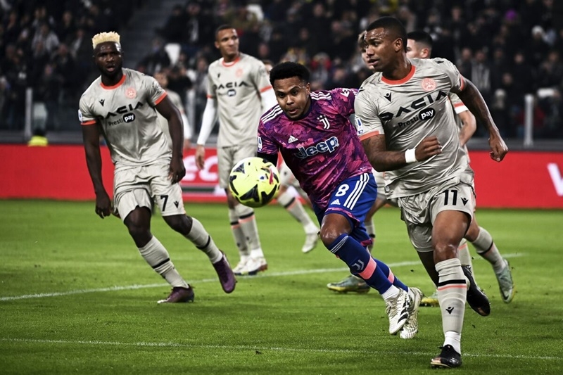 Juventus gặp rất nhiều khó khăn