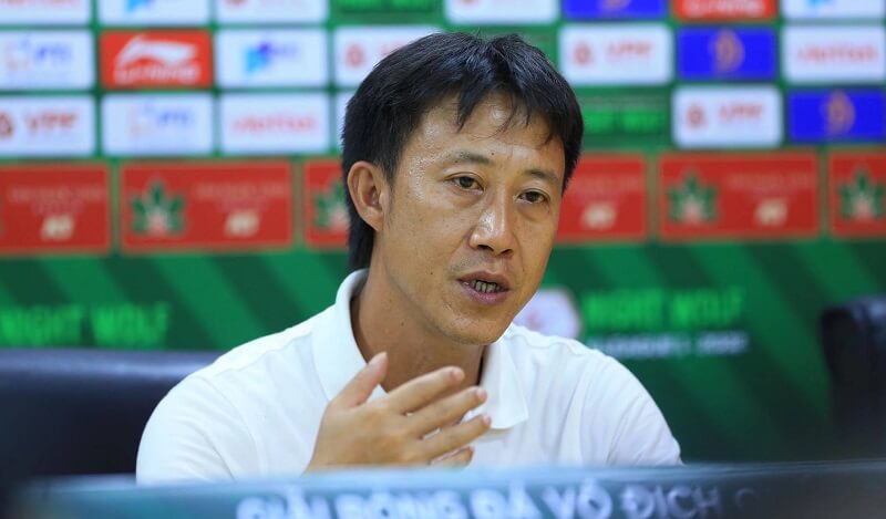 HLV Thành Công cho rằng CLB Hà Nội nhỉnh hơn so với phần còn lại của V-League. (Ảnh: Toquoc.vn)