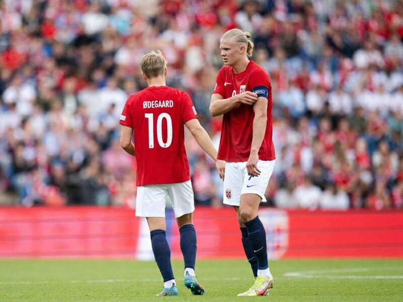 Không Haaland nhưng Na Uy còn đó Odegaard