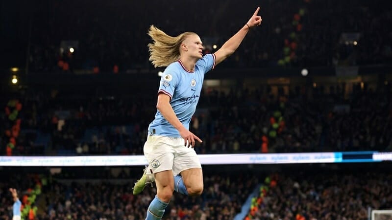 Haaland ăn mừng bàn thắng đáng nhớ