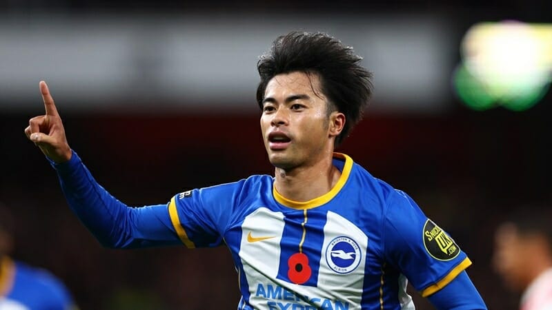 Luồng gió Châu Á mới mẻ tại Ngoại hạng Anh