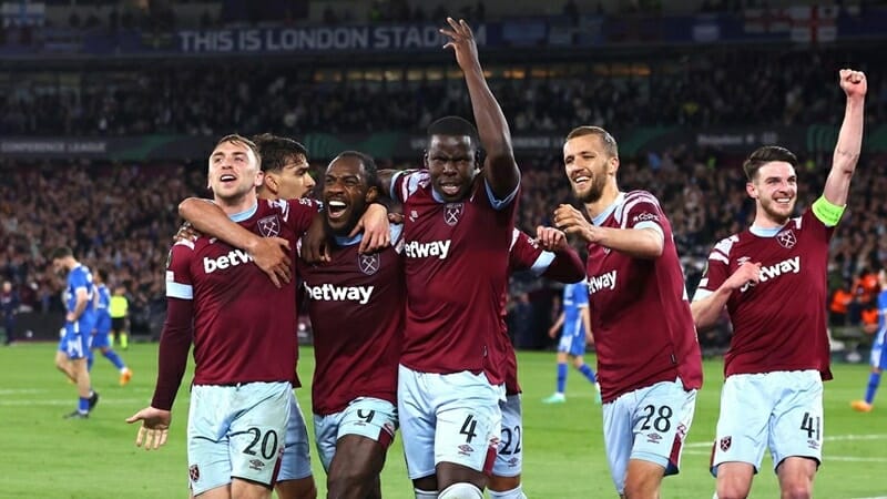 West Ham tiến gần danh hiệu Châu Âu đầu tiên trong lịch sử