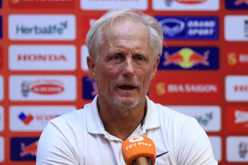 Hong Kong mạnh hơn về lực lượng cầu thủ lẫn chất lượng HLV (Ảnh: TTVH)