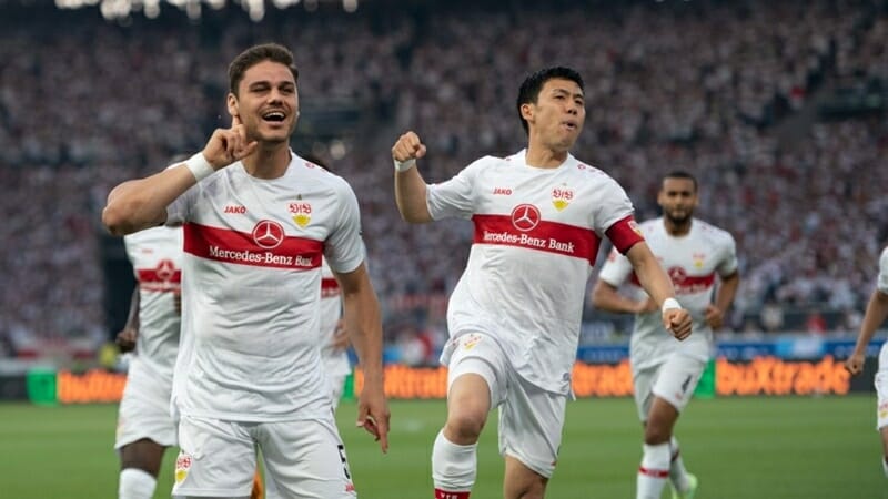 Đội chủ nhà mở tỷ số từ rất sớm