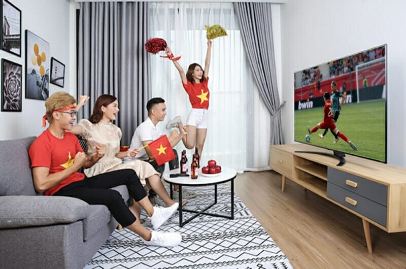 Tivi thông minh hiện tại rất phổ biến ở các gia đình Việt Nam