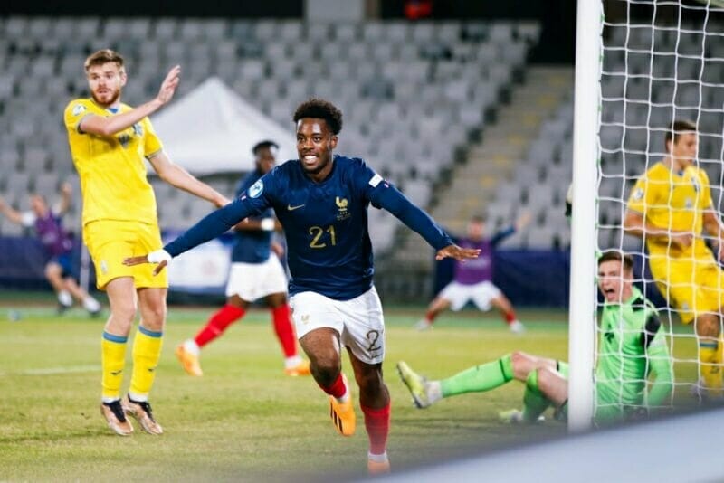 Elye Wahi ra sân 3 trận ở giải đấu vừa rồi