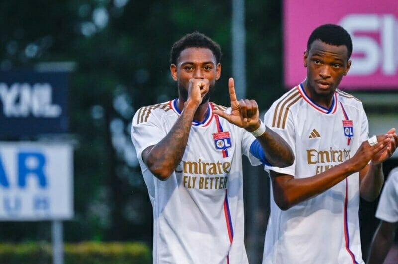 Lyon có chiến thắng trước đội bóng nghiệp dư De Treffers ở trận giao hữu gần nhất