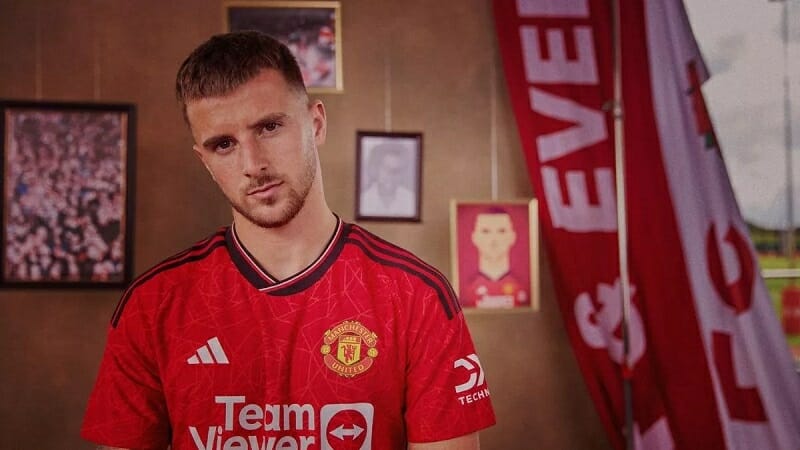Mason Mount gia nhập Man United