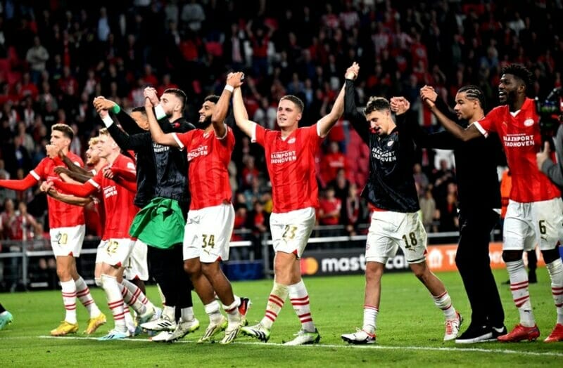 PSV vs Rangers, vòng loại Champions League