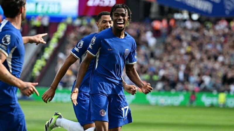 Chưa hài lòng với hàng công, Chelsea muốn mua thêm tiền đạo