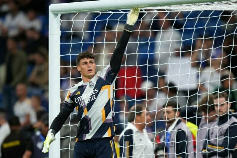 Kepa: ‘Tôi không thể cưỡng lại lời mời gọi đó’