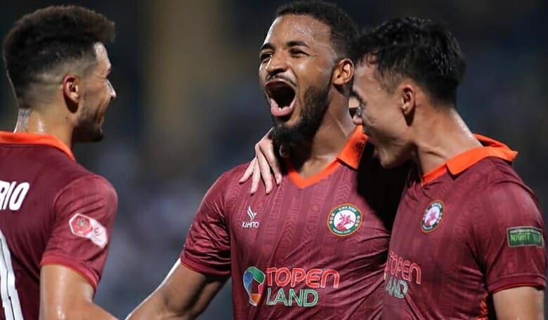 Tiền đạo người Brazil hứa hẹn sẽ nâng cấp hàng công Nam Định (Ảnh: Zing)