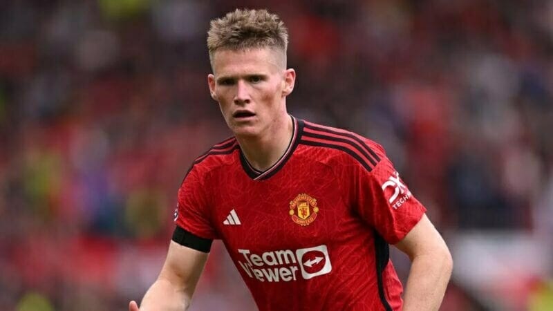 Scott McTominay không còn là lựa chọn ưu tiên ở MU