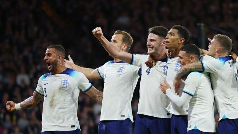 Kết quả bóng đá Scotland vs Anh: Tấn công dồn dập, Maguire lại 'báo' nhà