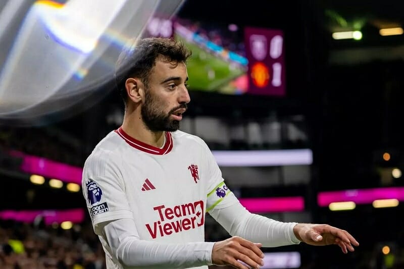 Những thống kê đáng đáng chú ý sau vòng 6 Ngoại hạng Anh: Khủng khiếp Bruno - Trippier, Rodri bị đuổi nhanh nhất