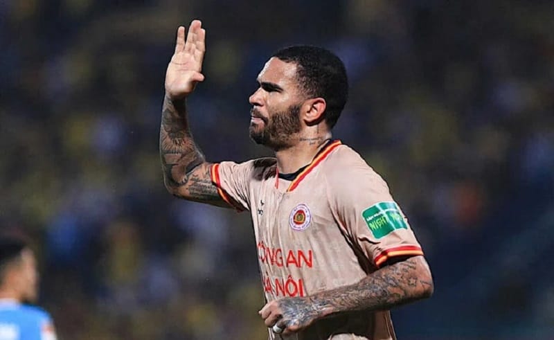 Lộ lý do khiến Jhon Cley ‘quay xe’ với SLNA, HAGL bất ngờ hưởng lợi?