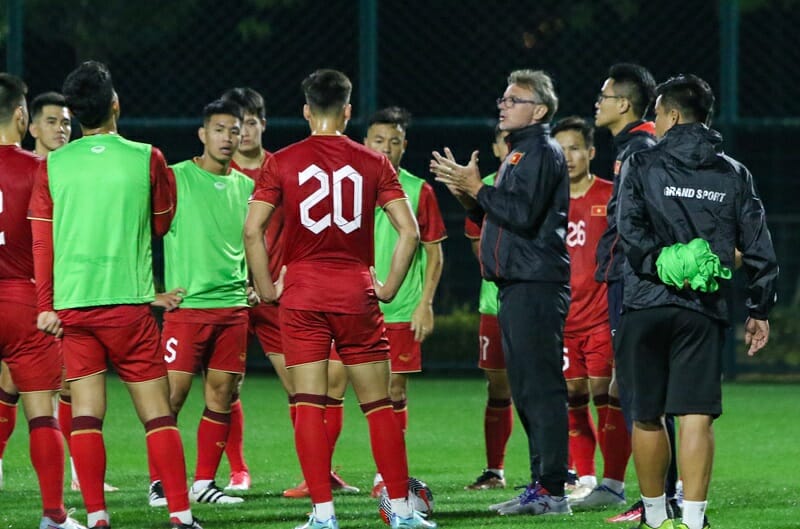 Nhà cầm quân người Pháp gặp hạn chế về thời gian (Ảnh: VFF)