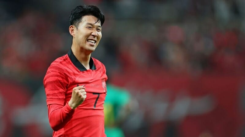 Son có thể không ra sân trước ĐT Việt Nam