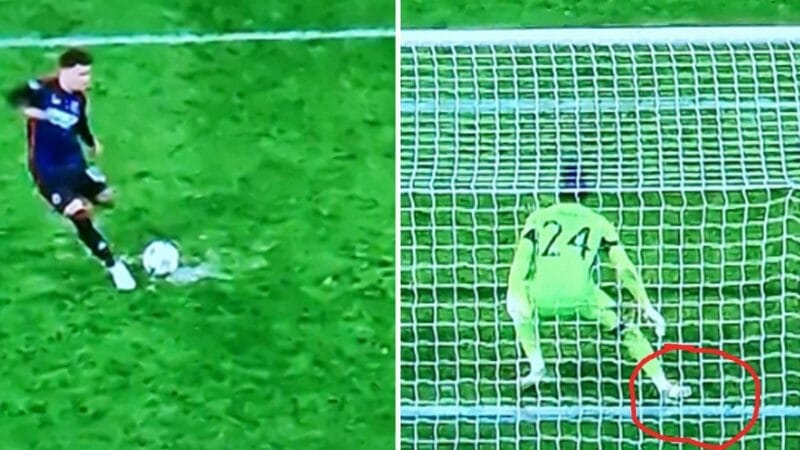 Onana rời chân khỏi vạch vôi trước khi Copenhagen đá quả phạt