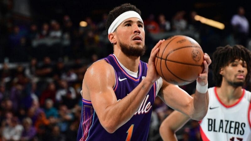 Devin Booker ra thử thách cho đồng đội cũ sau chiến thắng