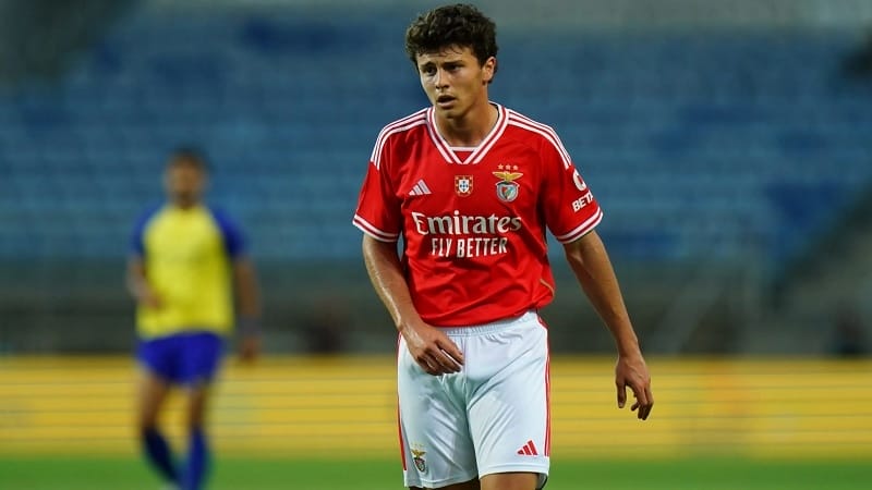 Sao Man City muốn hóa siêu cò, cướp mục tiêu của Man United