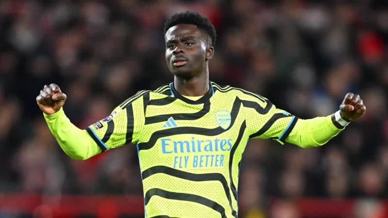 Saka lập công sau chuỗi trận im tiếng