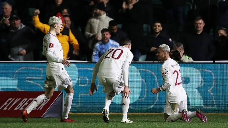 Antony vừa tỏa sáng