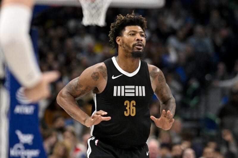Marcus Smart chấn thương, Grizzlies lao đao vì hàng thủ