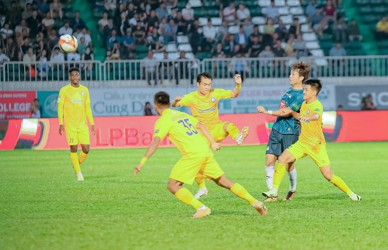 HAGL bị Khánh Hòa cầm hòa (Ảnh: CLB Bóng Đá Hoàng Anh Gia Lai).