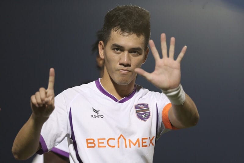 Tiến Linh gợi ý cho HLV Troussier về phương án thay thế Tuấn Hải