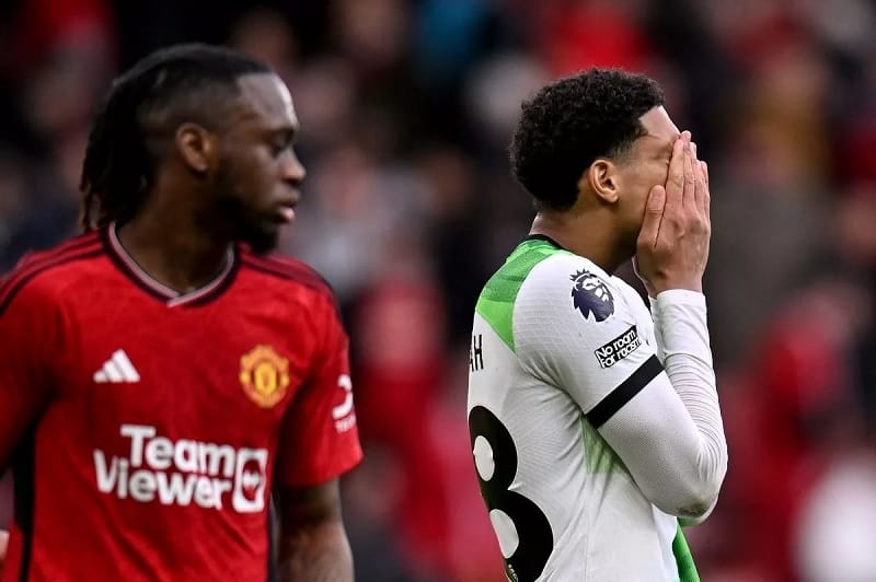 Trung vệ trẻ 'kiến tạo' cho Bruno, Klopp gửi thông điệp