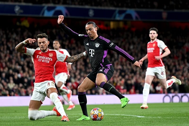 Arsenal bất phân thắng bại với Bayern