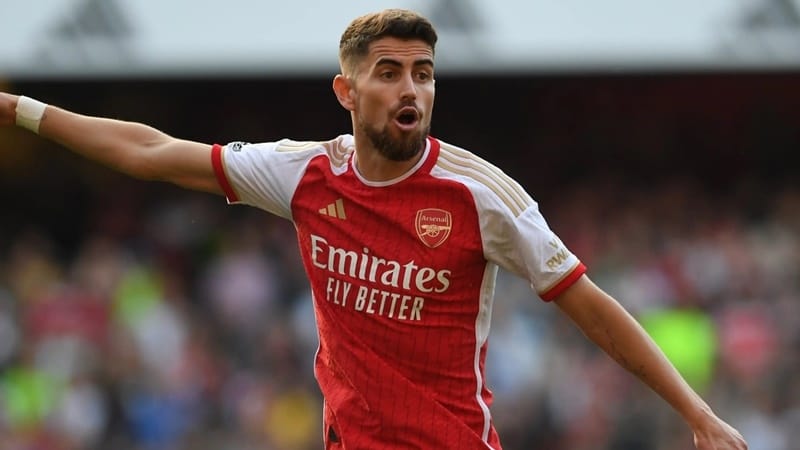 Arsenal CHÍNH THỨC trói chân Jorginho