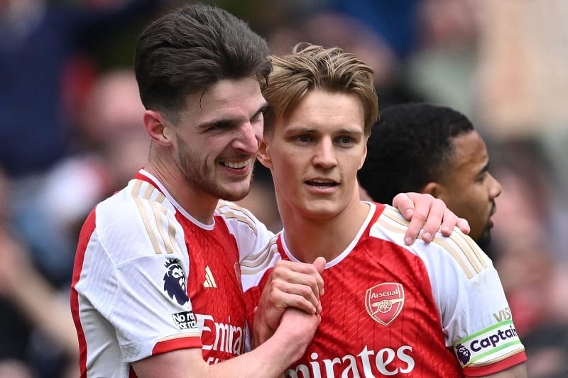 Arsenal dễ dàng đánh bại Bournemouth.