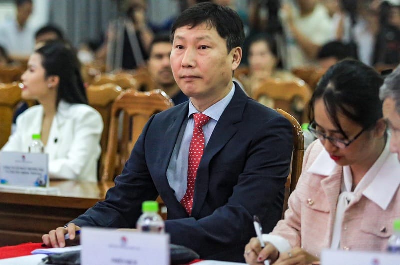 HLV Kim cần rà soát lực lượng (Ảnh: Báo Thanh Niên)