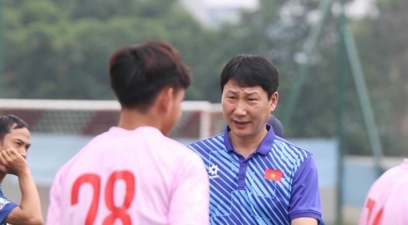 HLV Kim Sang-sik đã chính thức chốt danh sách ĐT Việt Nam (Ảnh: VFF).