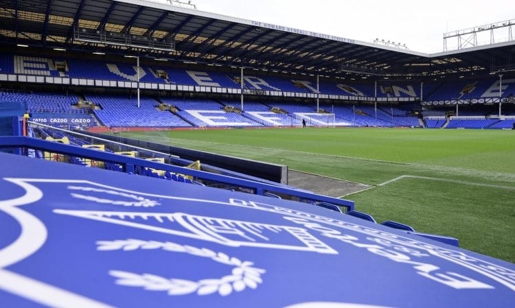 Everton đối diện tương lai vô định