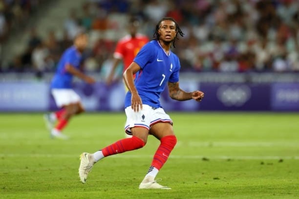 Olise ghi dấu ấn với đường kiến tạo trong bàn thắng duy nhất