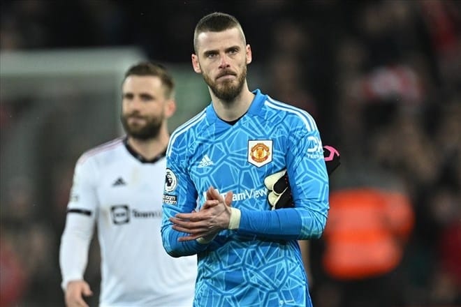 De Gea sắp cập bến Genoa