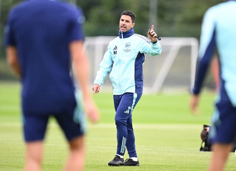 Arteta nhận cảnh báo