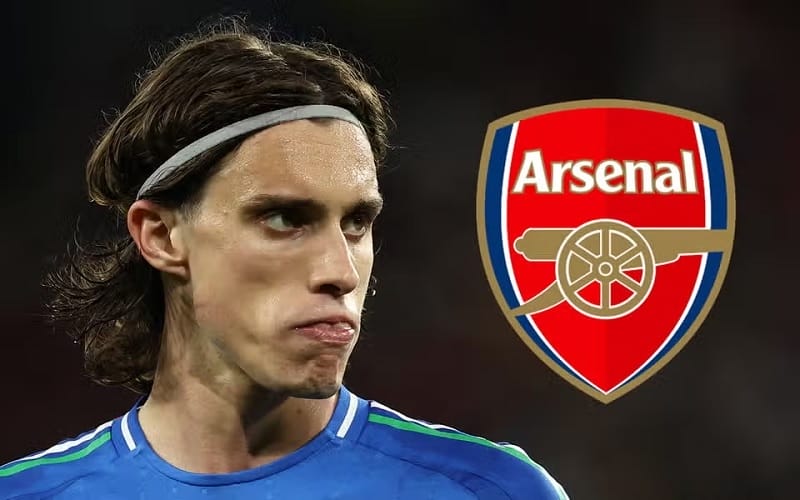 Tân binh sắp tới của Arsenal được so sánh với Ramos