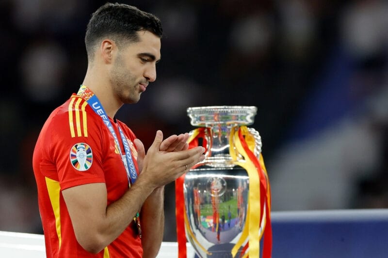 Mikel Merino đã rất gần Arsenal