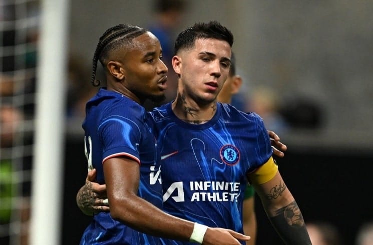 Enzo có thể làm thủ quân Chelsea ở trận ra quân EPL