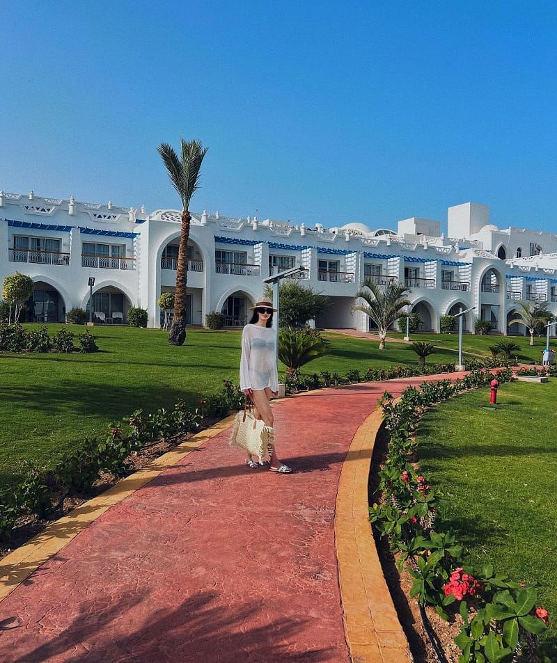 Sabina Altynbekova gợi cảm