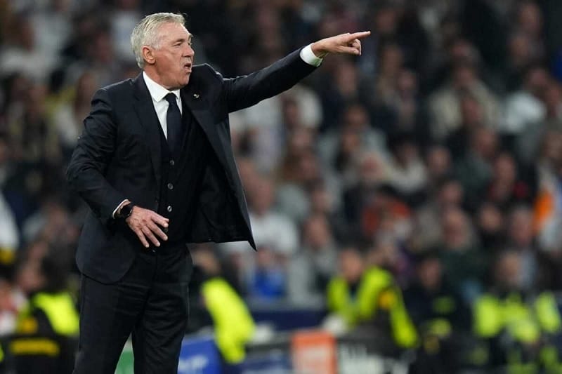 'Real Madrid nên lo lắng'