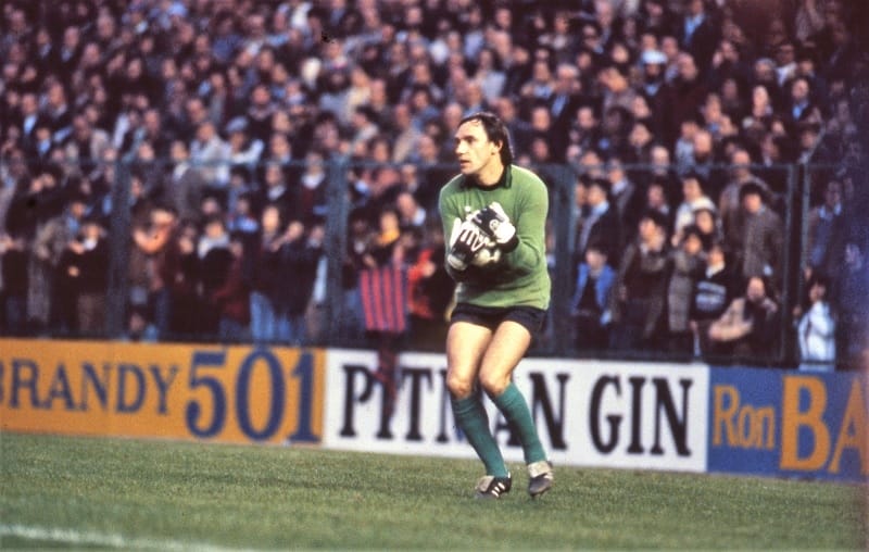 Cựu thủ môn Pedro Maria Artola
