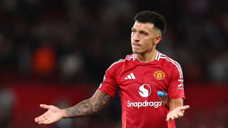 Thua Nottingham 2-3, cựu sao MU chỉ đích danh tội đồ