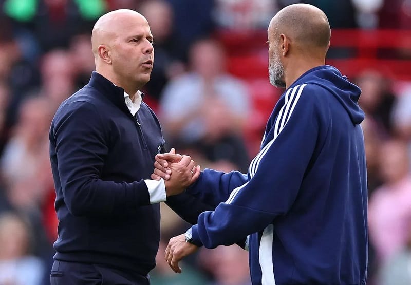 Slot và Nuno Santo chuẩn bị tái ngộ