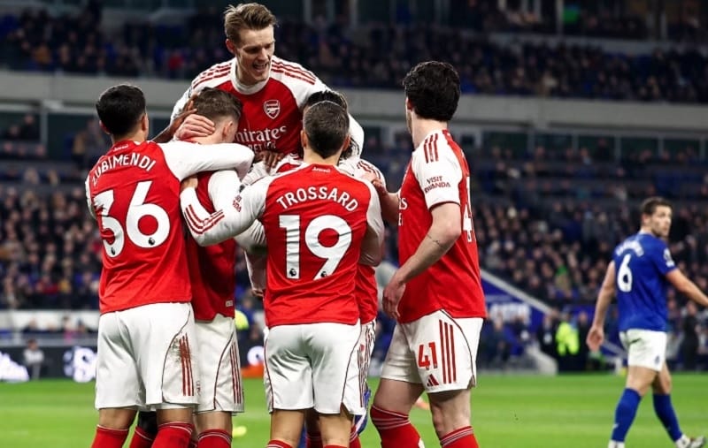 Arsenal vừa khuất phục thành công Everton